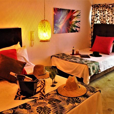 Hotel Boutique Budapez Хонда Стая снимка
