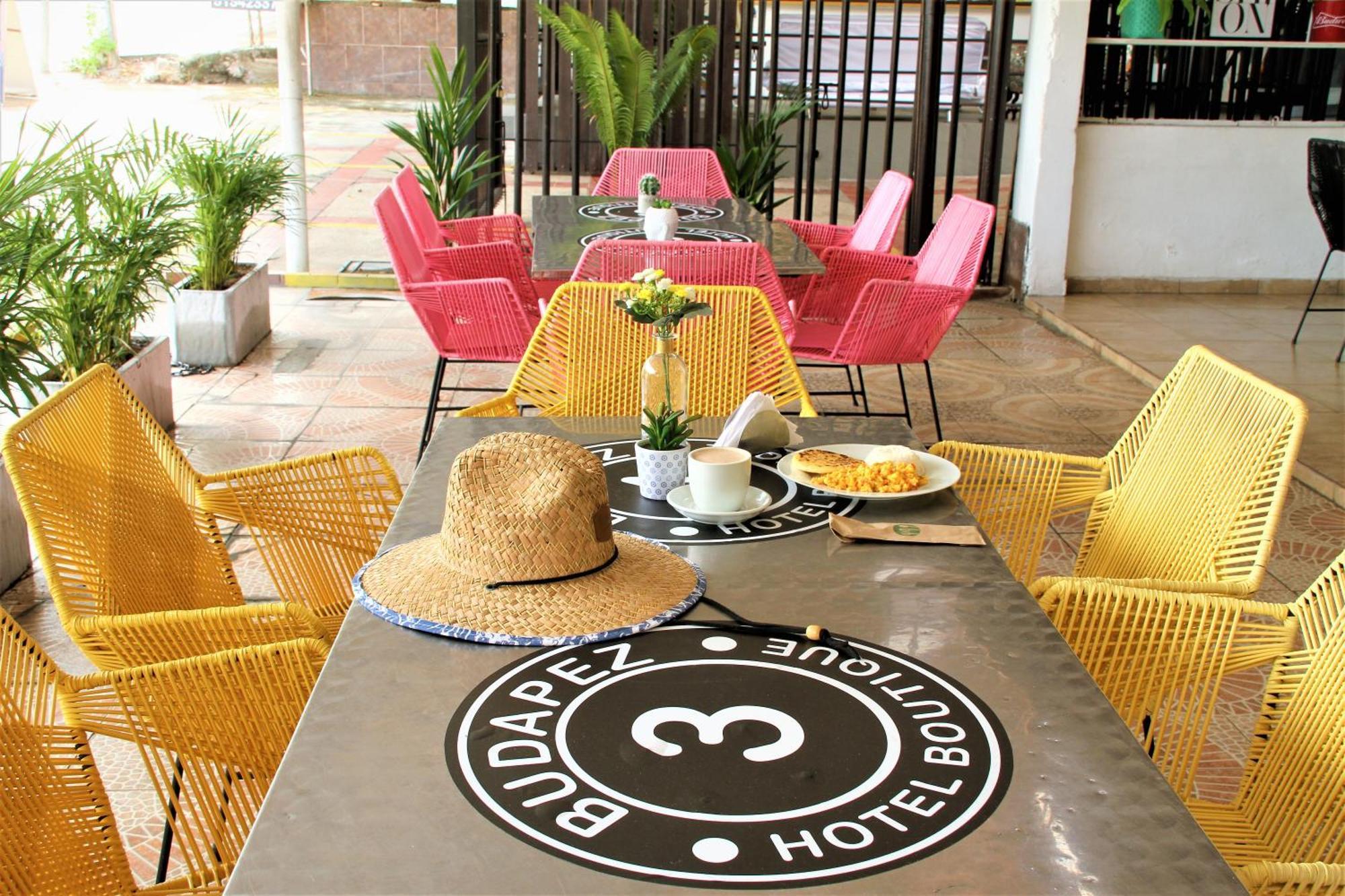 Hotel Boutique Budapez Хонда Стая снимка
